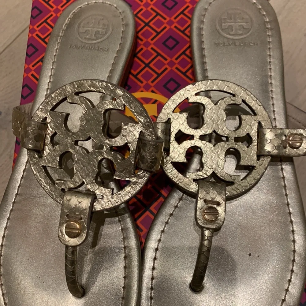 Rose gold Tory Burch Miller sandals - Picture 5 of 6